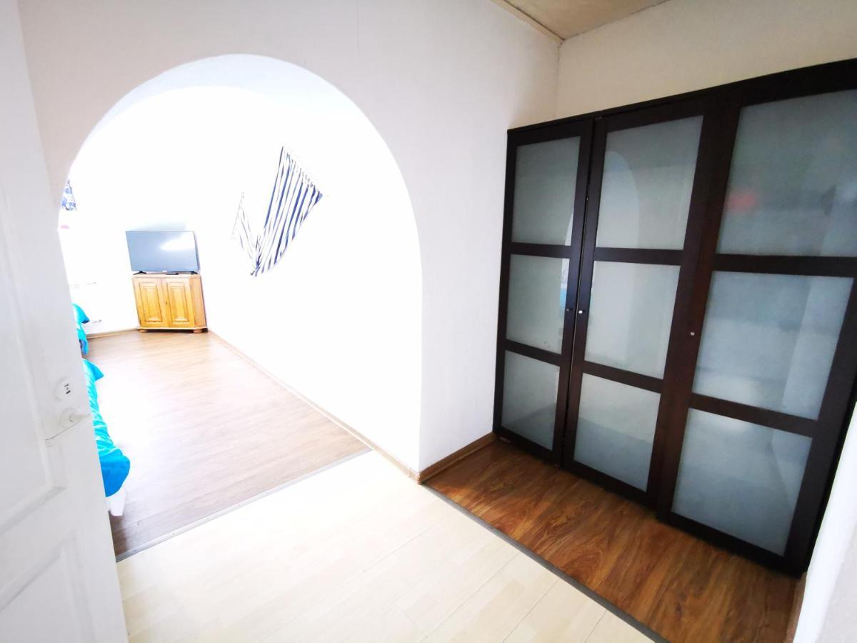 Meridian Apartment クライペダ エクステリア 写真